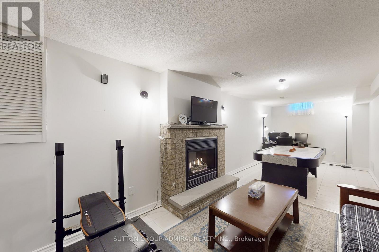 284 Lancrest Street, Pickering, Ontario  L1V 6N3 - Photo 40 - E12943722