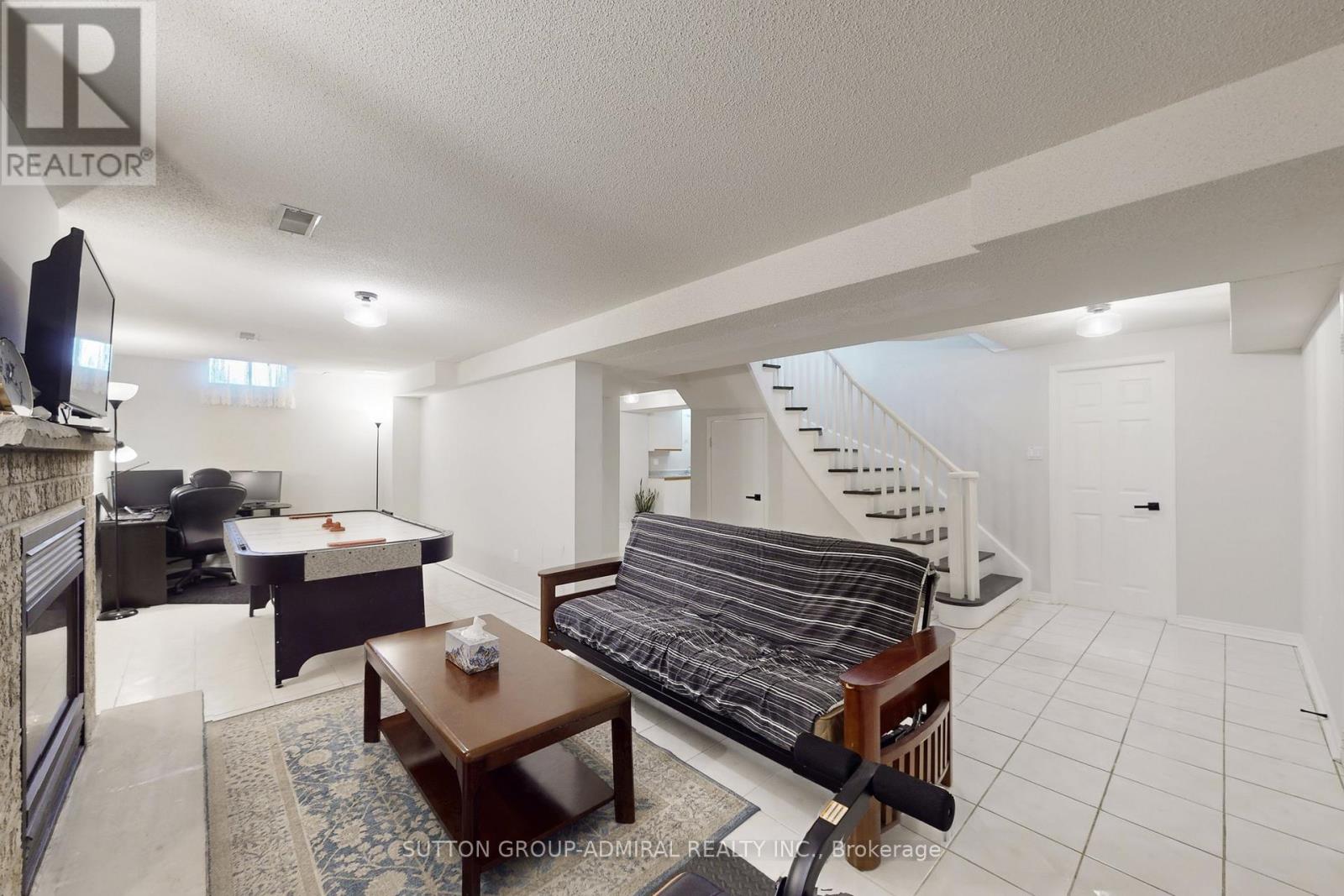 284 Lancrest Street, Pickering, Ontario  L1V 6N3 - Photo 42 - E12943744