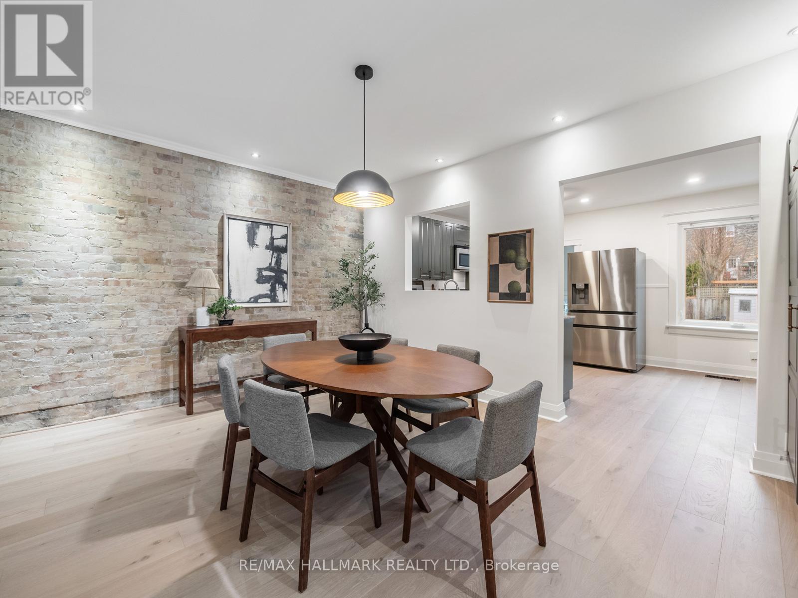 24 Richard Avenue, Toronto, Ontario  M4L 1W9 - Photo 14 - E12943782