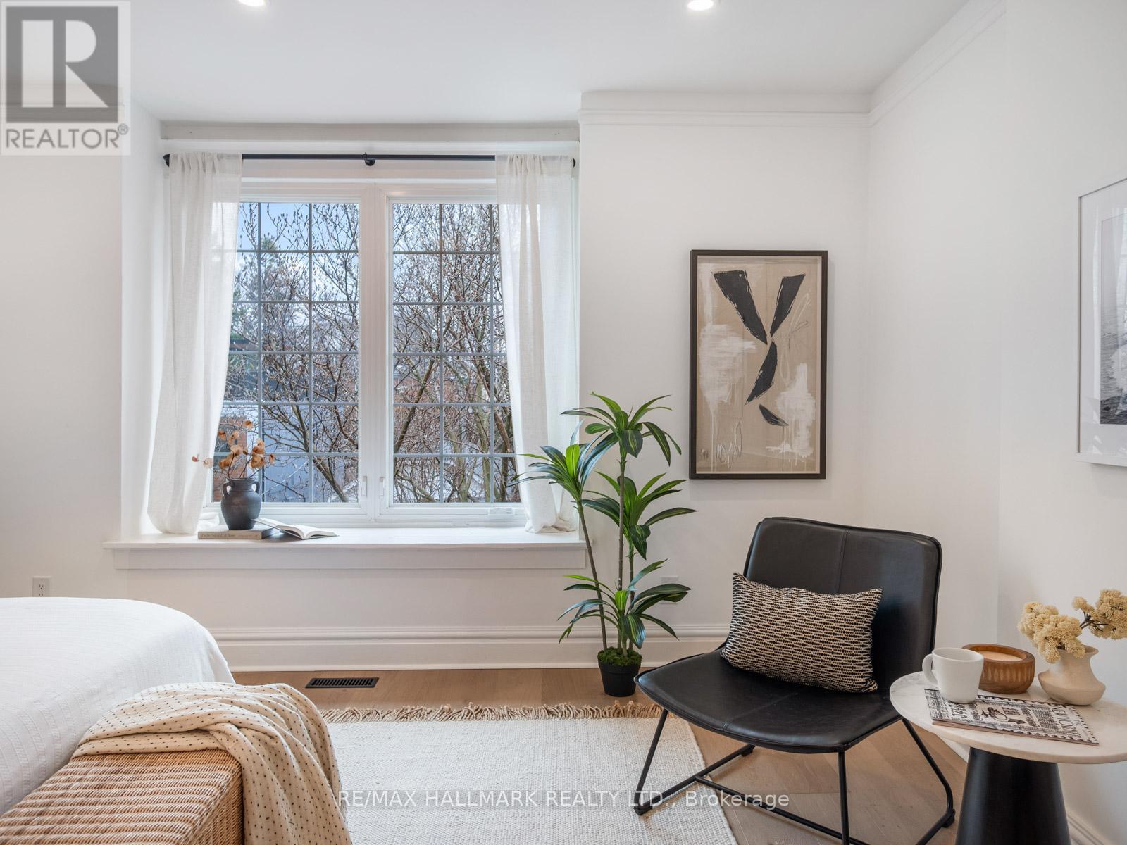 24 Richard Avenue, Toronto, Ontario  M4L 1W9 - Photo 23 - E12943782