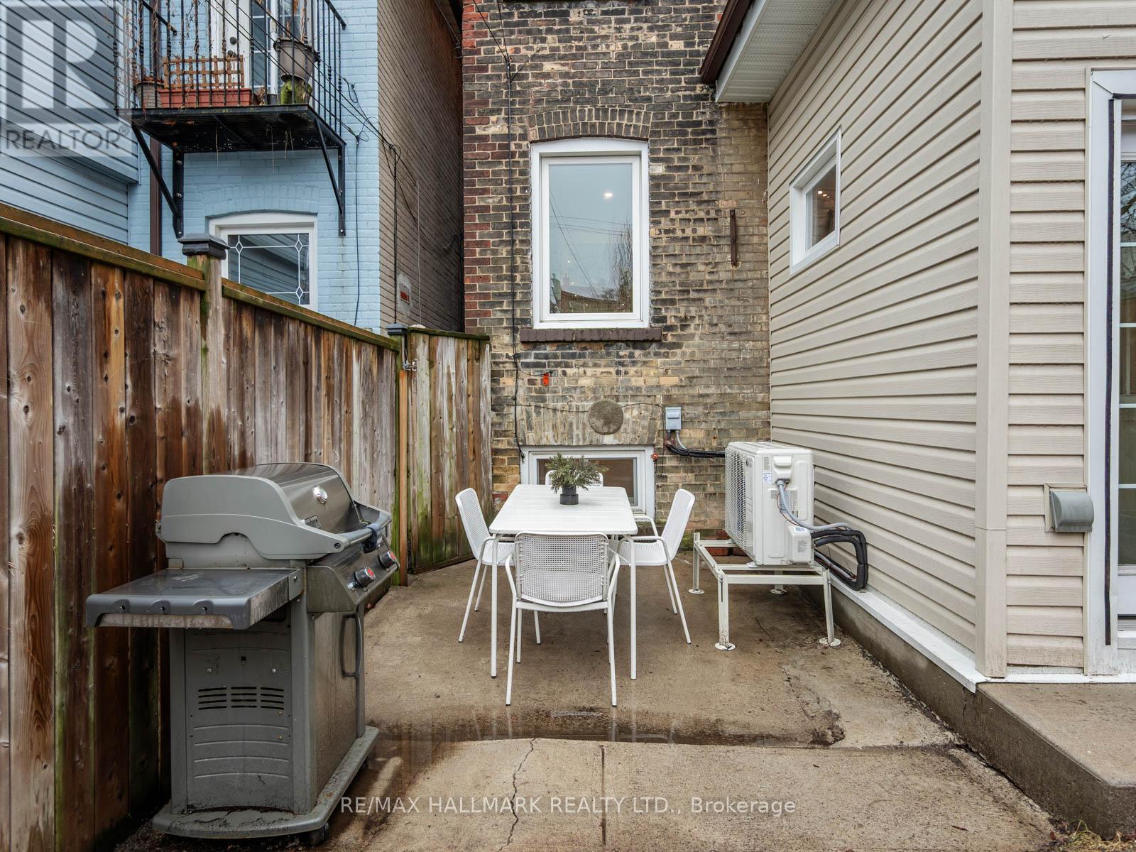 24 Richard Avenue, Toronto, Ontario  M4L 1W9 - Photo 42 - E12943782