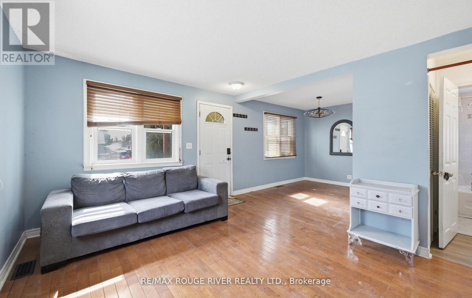 344 Elmgrove Avenue, Oshawa, Ontario  L1J 2C2 - Photo 8 - E12943816