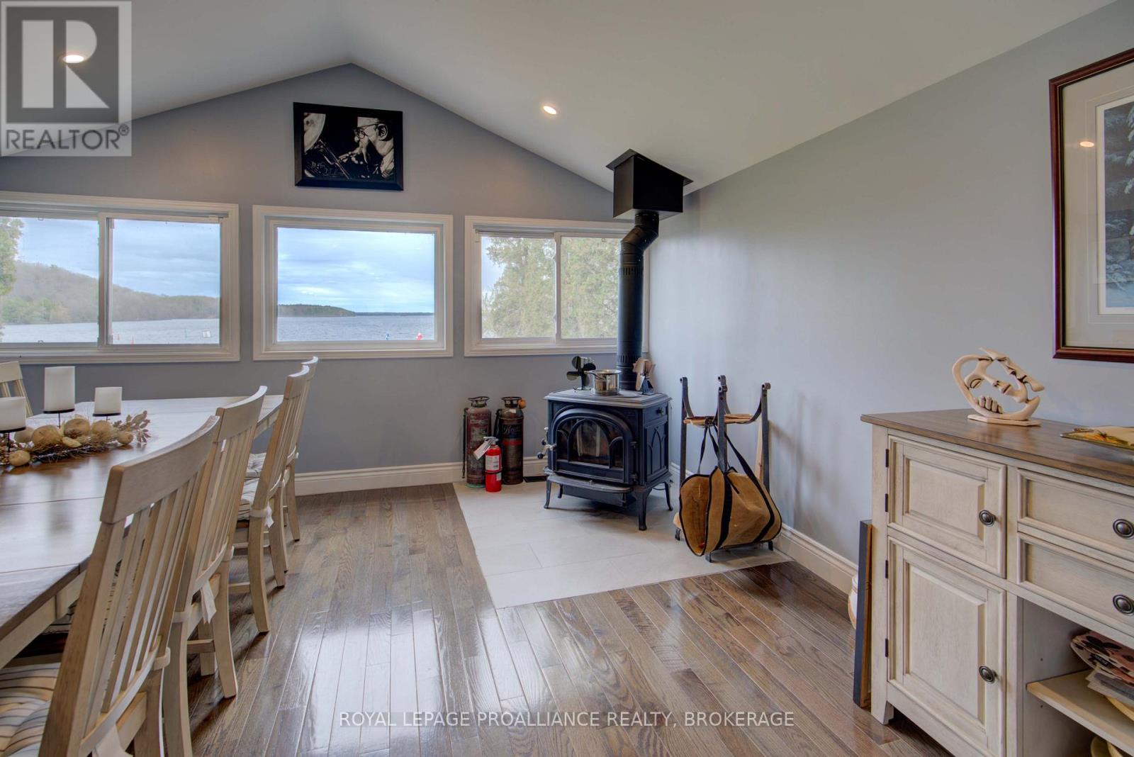 29 Main Street, Westport, Ontario  K0G 1X0 - Photo 15 - X12439283