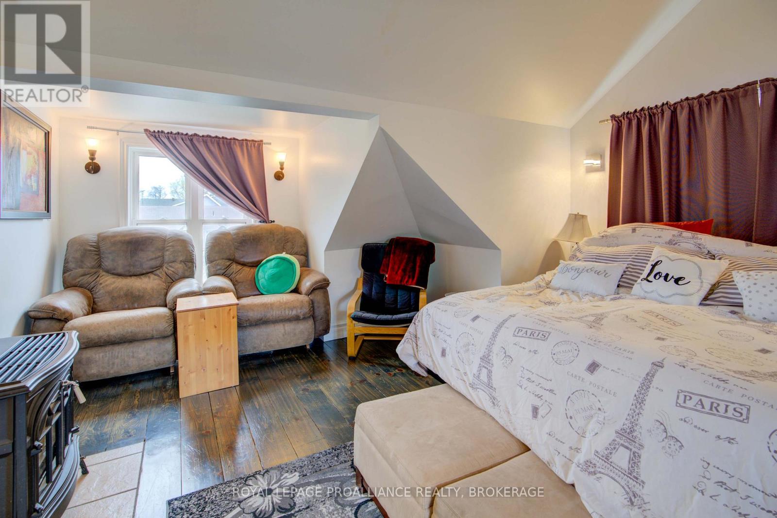 29 Main Street, Westport, Ontario  K0G 1X0 - Photo 30 - X12439283