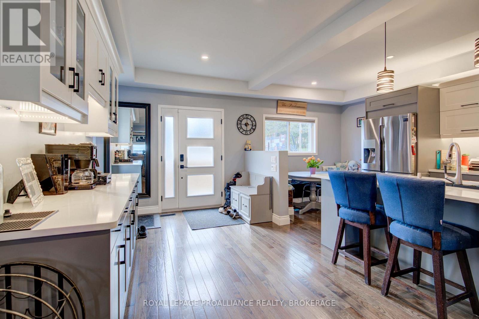 29 Main Street, Westport, Ontario  K0G 1X0 - Photo 6 - X12439283