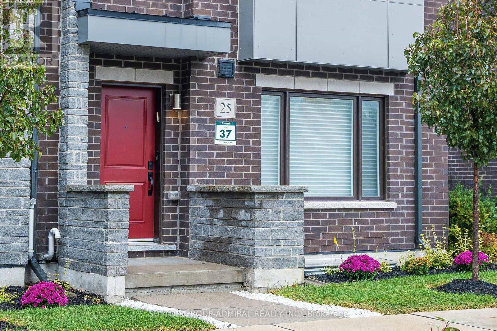 25 Cohen Way, Vaughan, Ontario  L6A 5B4 - Photo 2 - N12943344