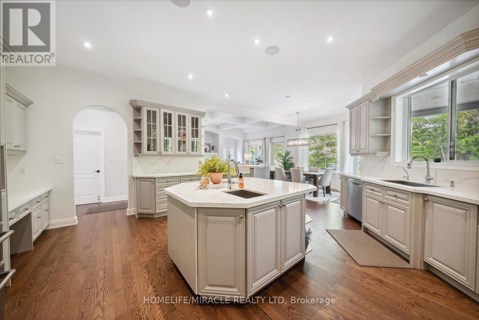 12 Deer Run, Uxbridge, Ontario  L9P 0K9 - Photo 13 - N12943364