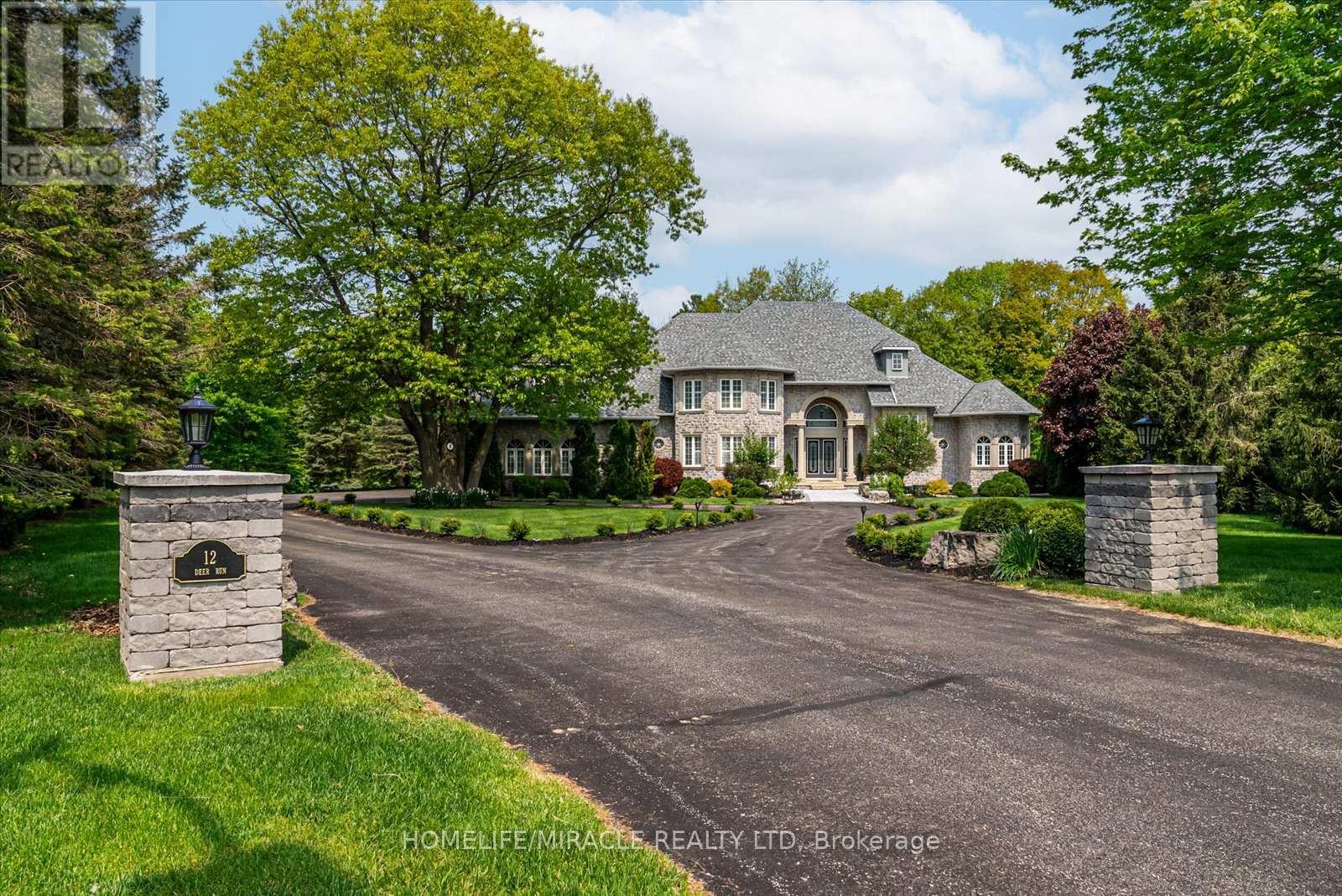 12 Deer Run, Uxbridge, Ontario  L9P 0K9 - Photo 3 - N12943364