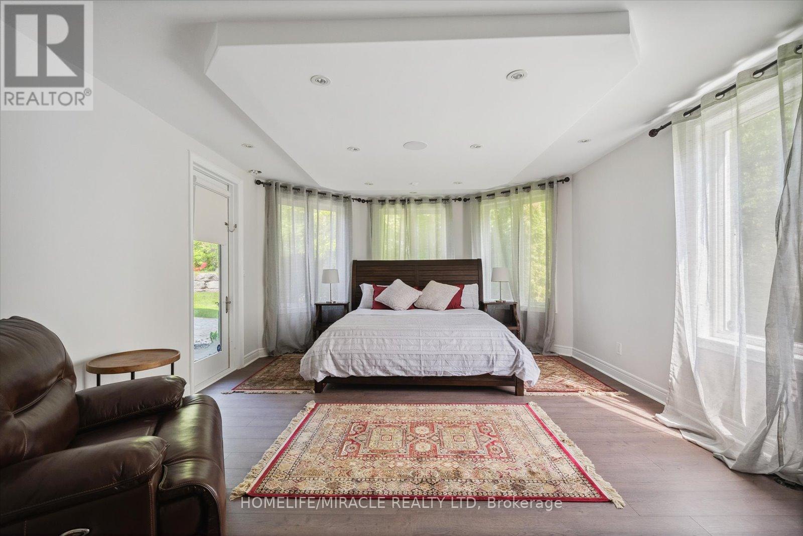 12 Deer Run, Uxbridge, Ontario  L9P 0K9 - Photo 31 - N12943364