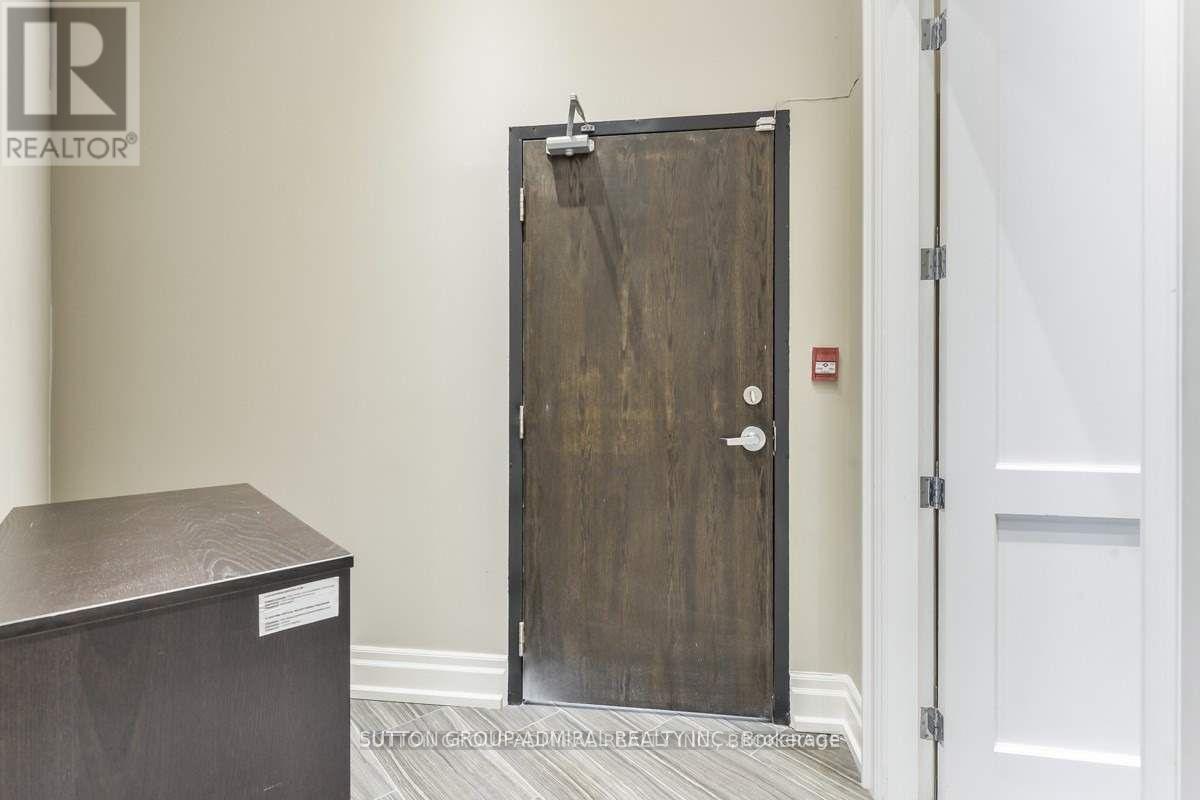 105 - 10376 Yonge Street, Richmond Hill, Ontario  L4C 3B8 - Photo 16 - N12943390