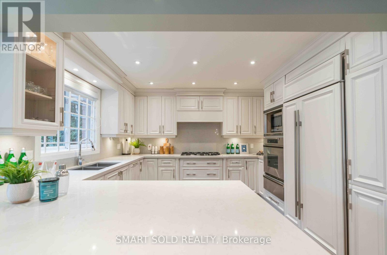 107 Arnold Avenue, Vaughan, Ontario  L4J 1B6 - Photo 18 - N12943408