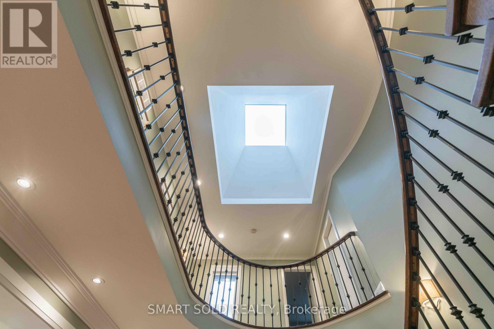 107 Arnold Avenue, Vaughan, Ontario  L4J 1B6 - Photo 36 - N12943408