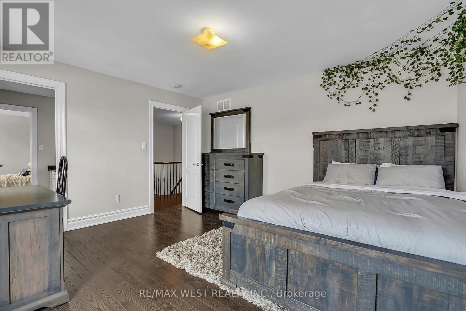 23 Webb Trail, New Tecumseth (Tottenham), Ontario  L0G 1W0 - Photo 10 - N12943442