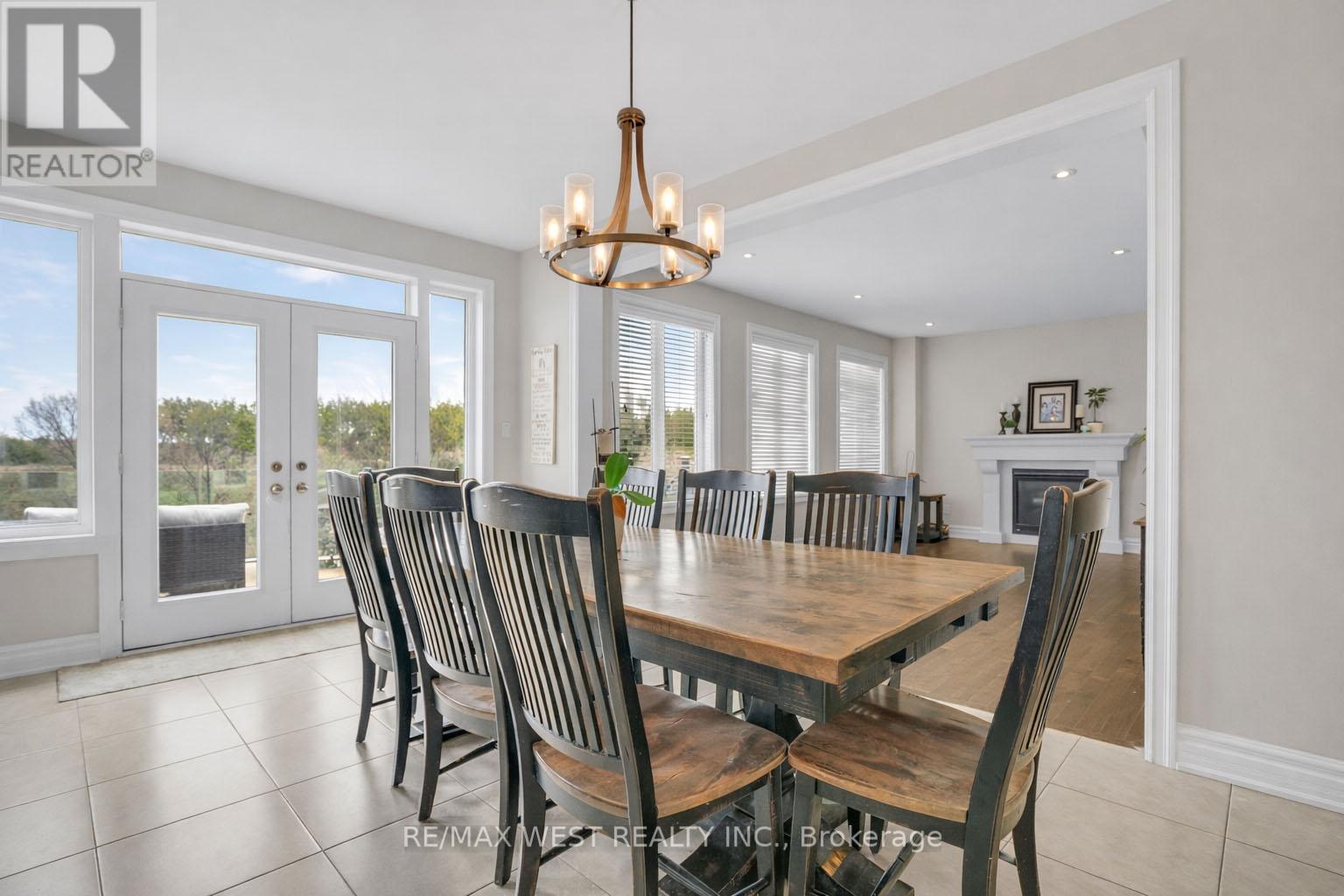 23 Webb Trail, New Tecumseth (Tottenham), Ontario  L0G 1W0 - Photo 5 - N12943442