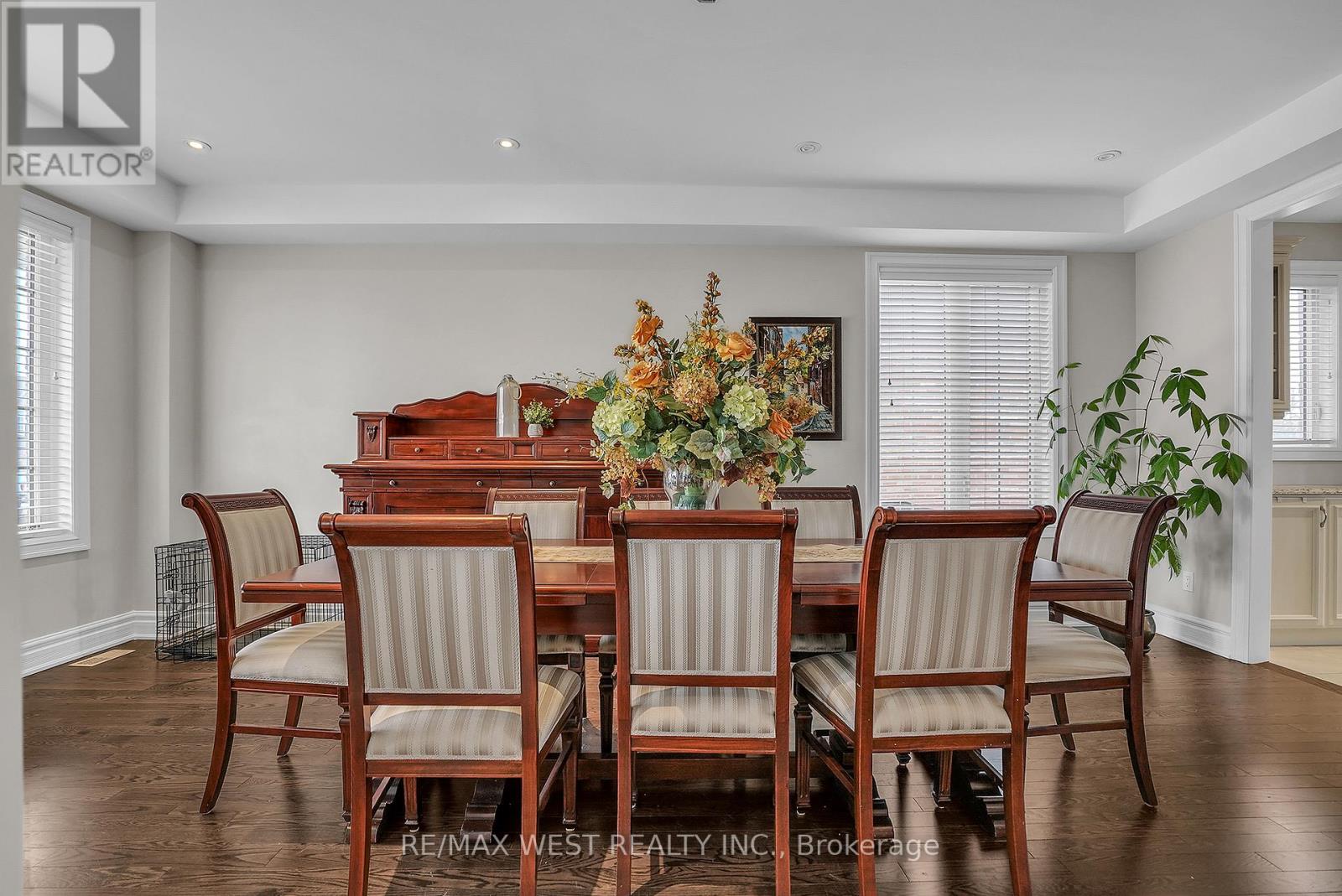 23 Webb Trail, New Tecumseth (Tottenham), Ontario  L0G 1W0 - Photo 7 - N12943442