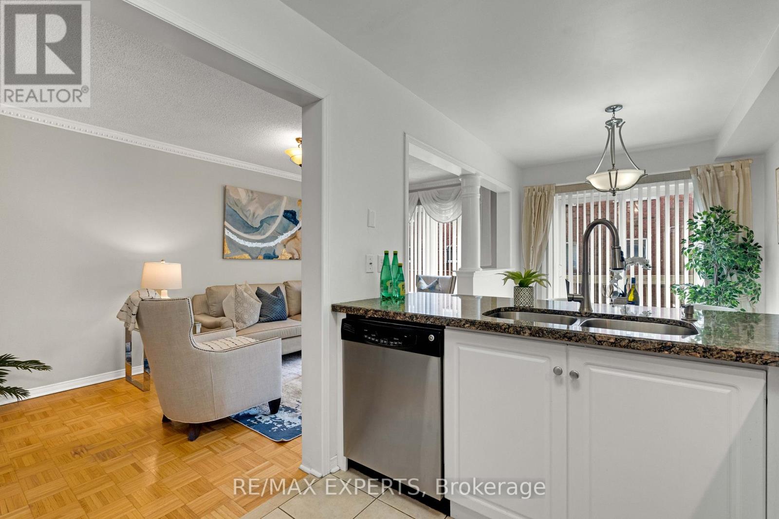 61 - 19 Foxchase Avenue, Vaughan, Ontario  L4L 9N1 - Photo 12 - N12943446