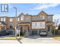 61 - 19 FOXCHASE AVENUE, Vaughan, Ontario