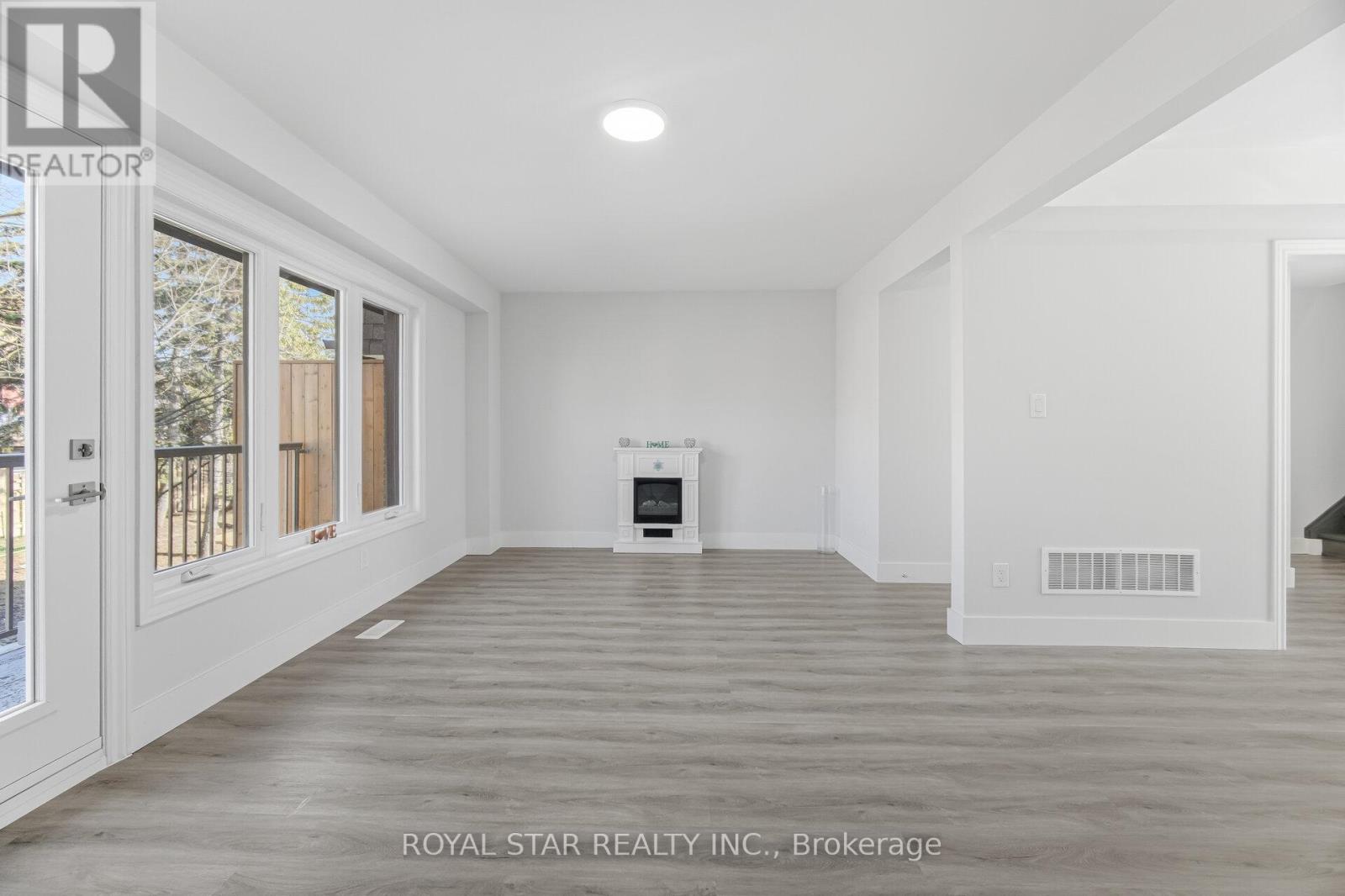 3 - 11 Plaisance Road, Richmond Hill, Ontario  L4C 5H1 - Photo 21 - N12943476