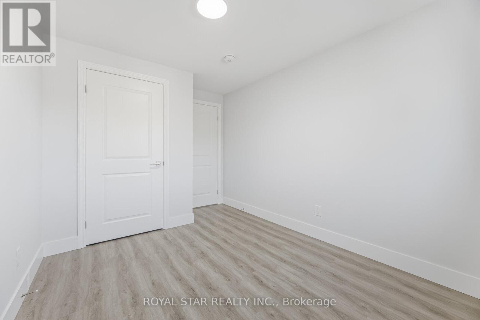 3 - 11 Plaisance Road, Richmond Hill, Ontario  L4C 5H1 - Photo 30 - N12943476