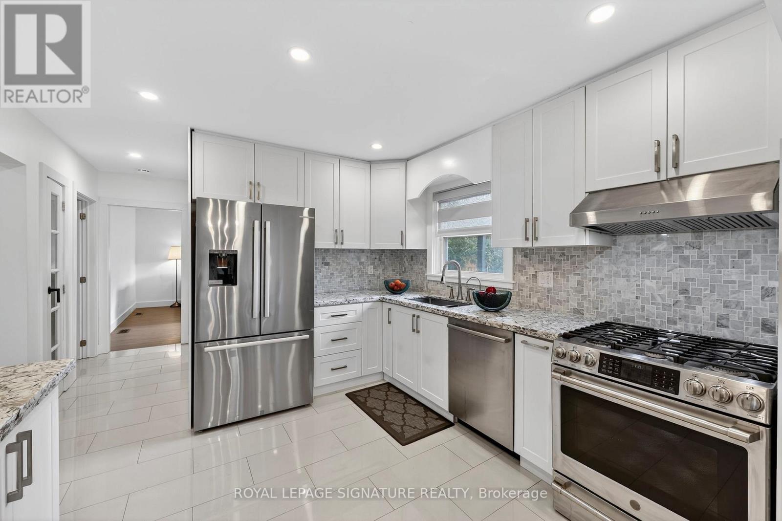 41 Wild Cherry Lane, Markham, Ontario  L3T 3T3 - Photo 9 - N12943480