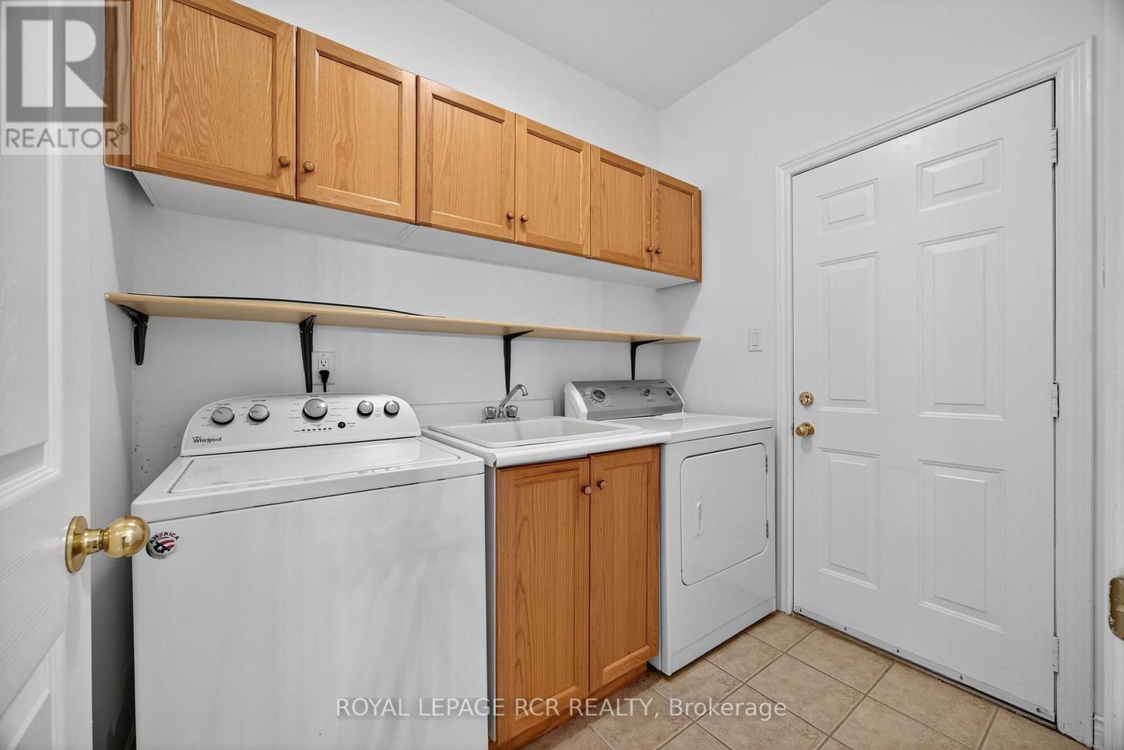 932 Shadrach Drive, Newmarket, Ontario  L3X 2H4 - Photo 28 - N12943482