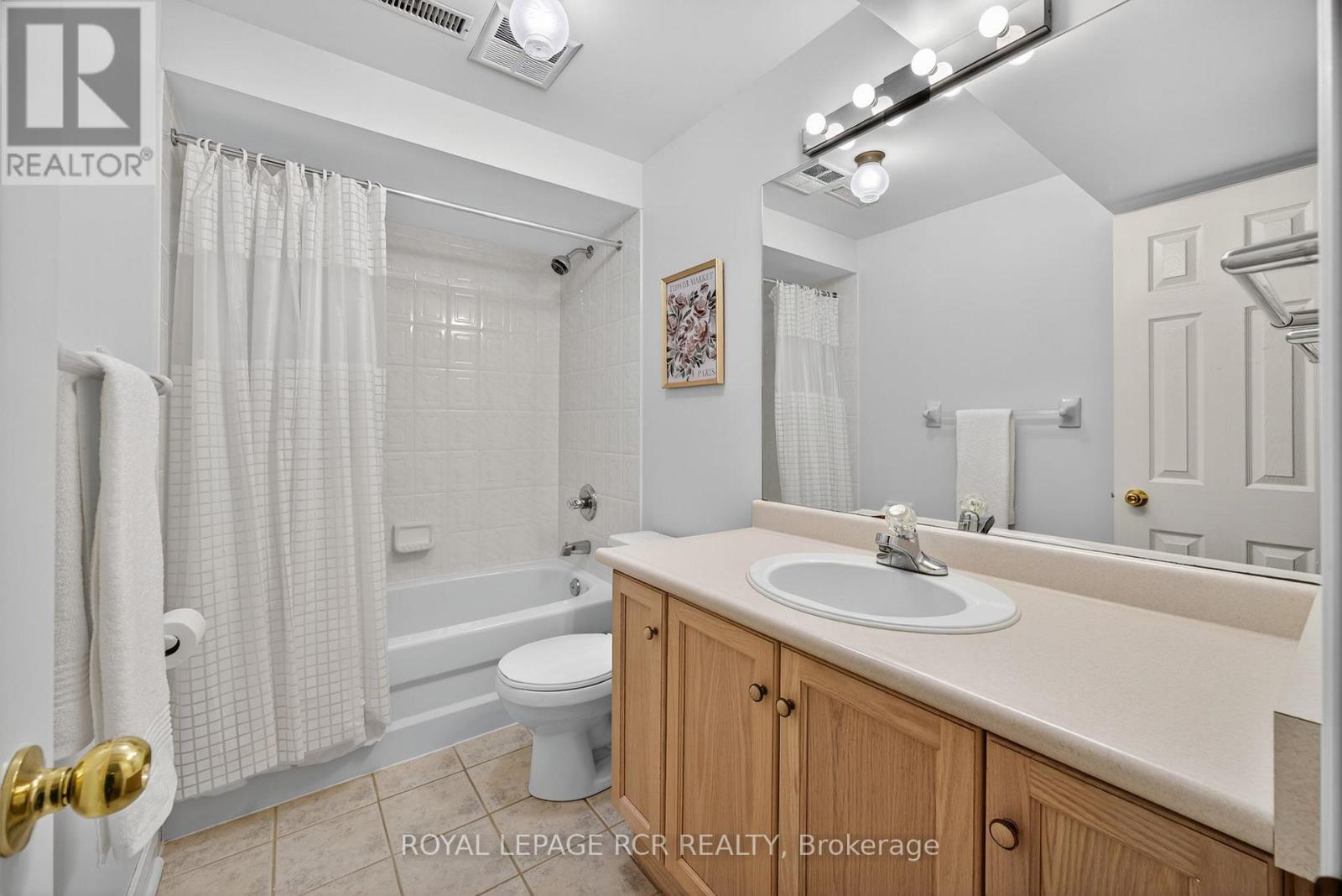 932 Shadrach Drive, Newmarket, Ontario  L3X 2H4 - Photo 35 - N12943482