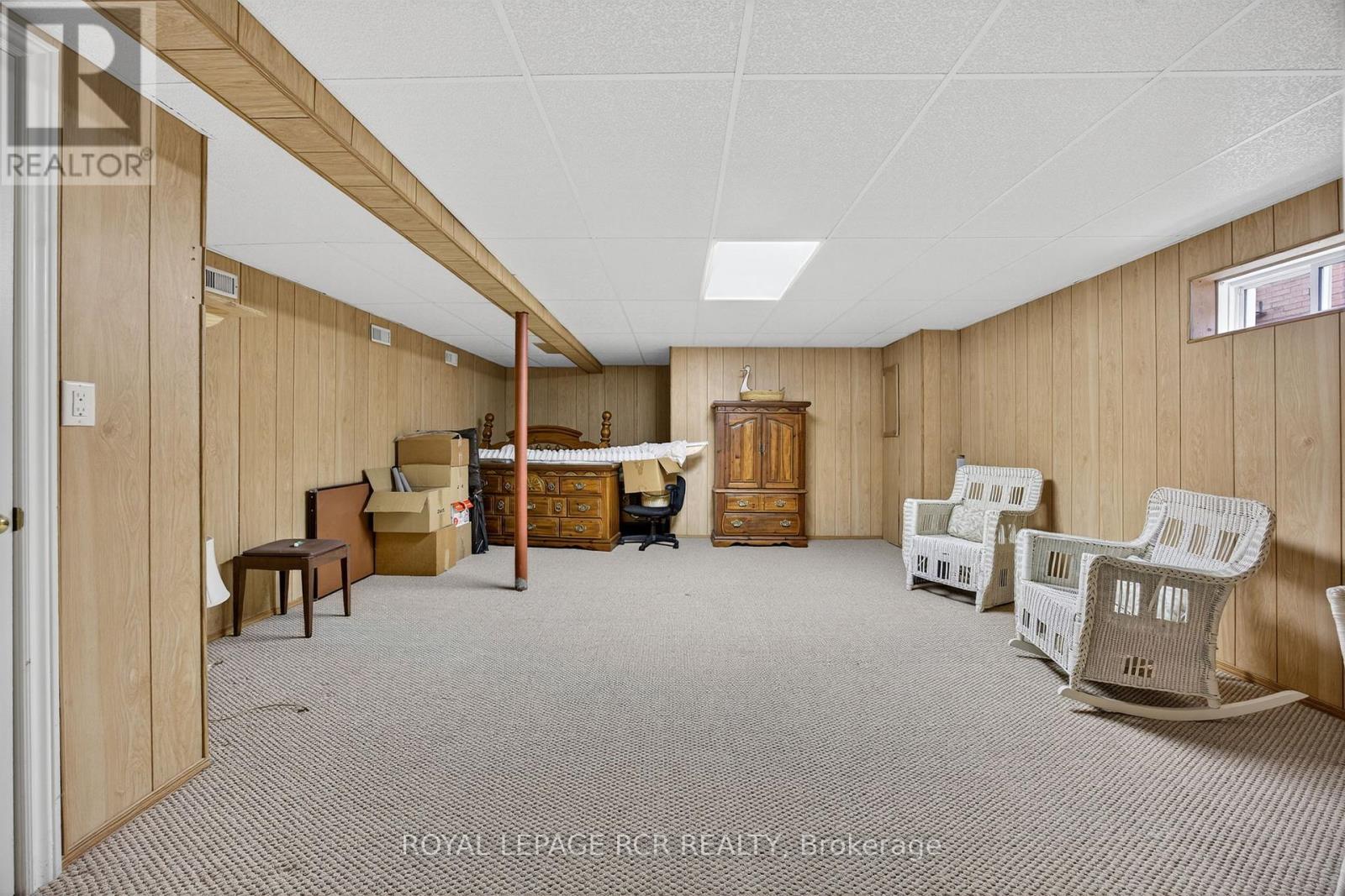 932 Shadrach Drive, Newmarket, Ontario  L3X 2H4 - Photo 36 - N12943482