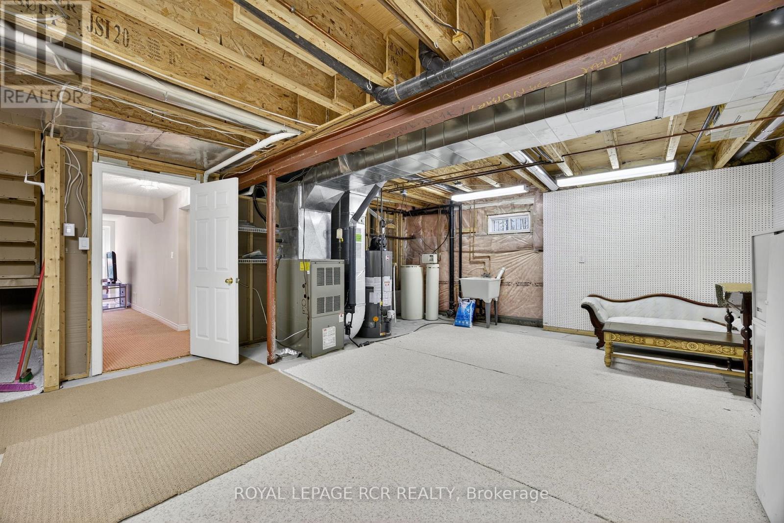 932 Shadrach Drive, Newmarket, Ontario  L3X 2H4 - Photo 39 - N12943482