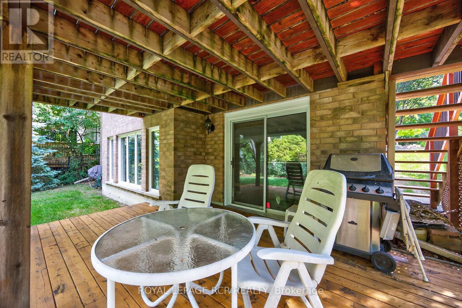 932 Shadrach Drive, Newmarket, Ontario  L3X 2H4 - Photo 50 - N12943482