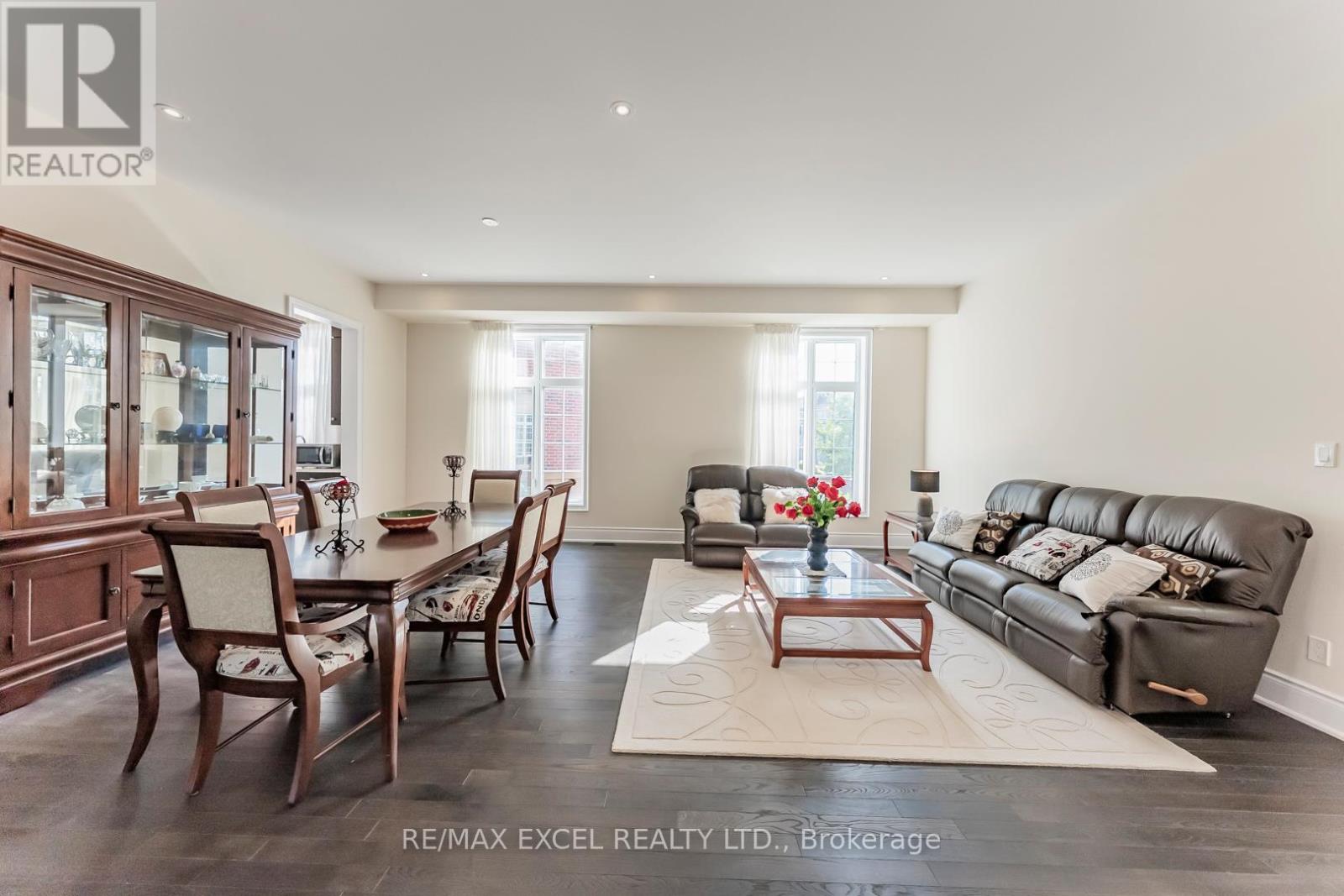 21 Paradise Valley Trail, King, Ontario  L7B 0A5 - Photo 10 - N12943508