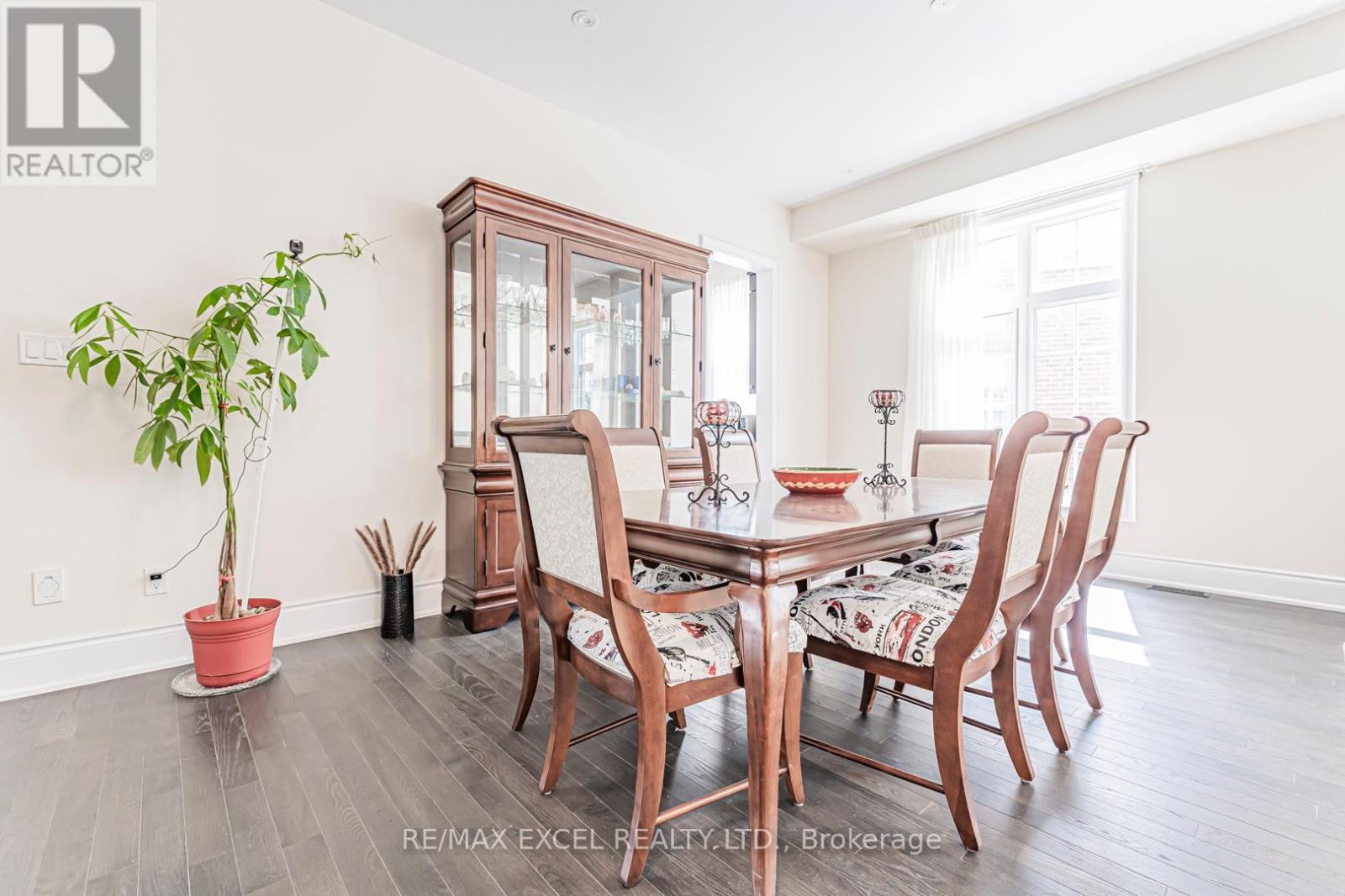 21 Paradise Valley Trail, King, Ontario  L7B 0A5 - Photo 11 - N12943508