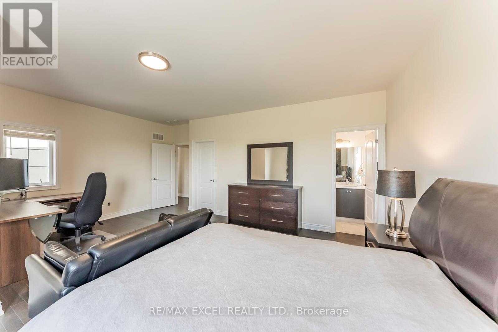 21 Paradise Valley Trail, King, Ontario  L7B 0A5 - Photo 34 - N12943508