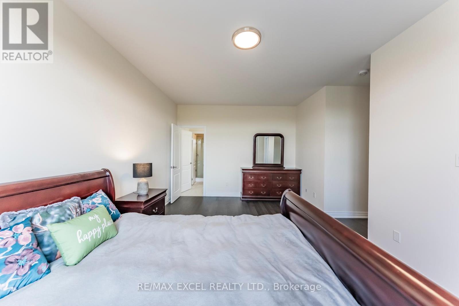 21 Paradise Valley Trail, King, Ontario  L7B 0A5 - Photo 36 - N12943508