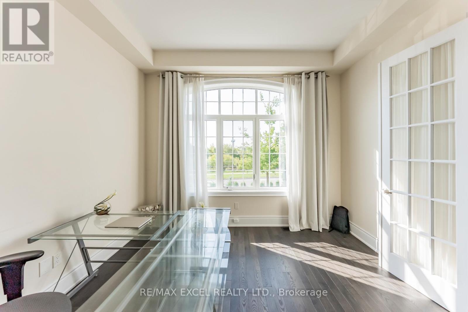 21 Paradise Valley Trail, King, Ontario  L7B 0A5 - Photo 6 - N12943508