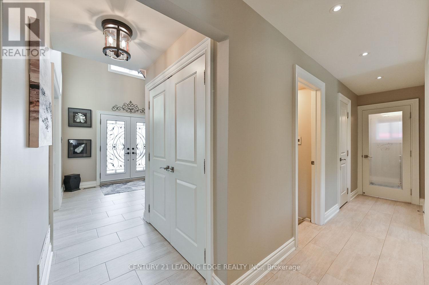 5 Sawyer Crescent, Markham, Ontario  L3P 5V1 - Photo 5 - N12943620