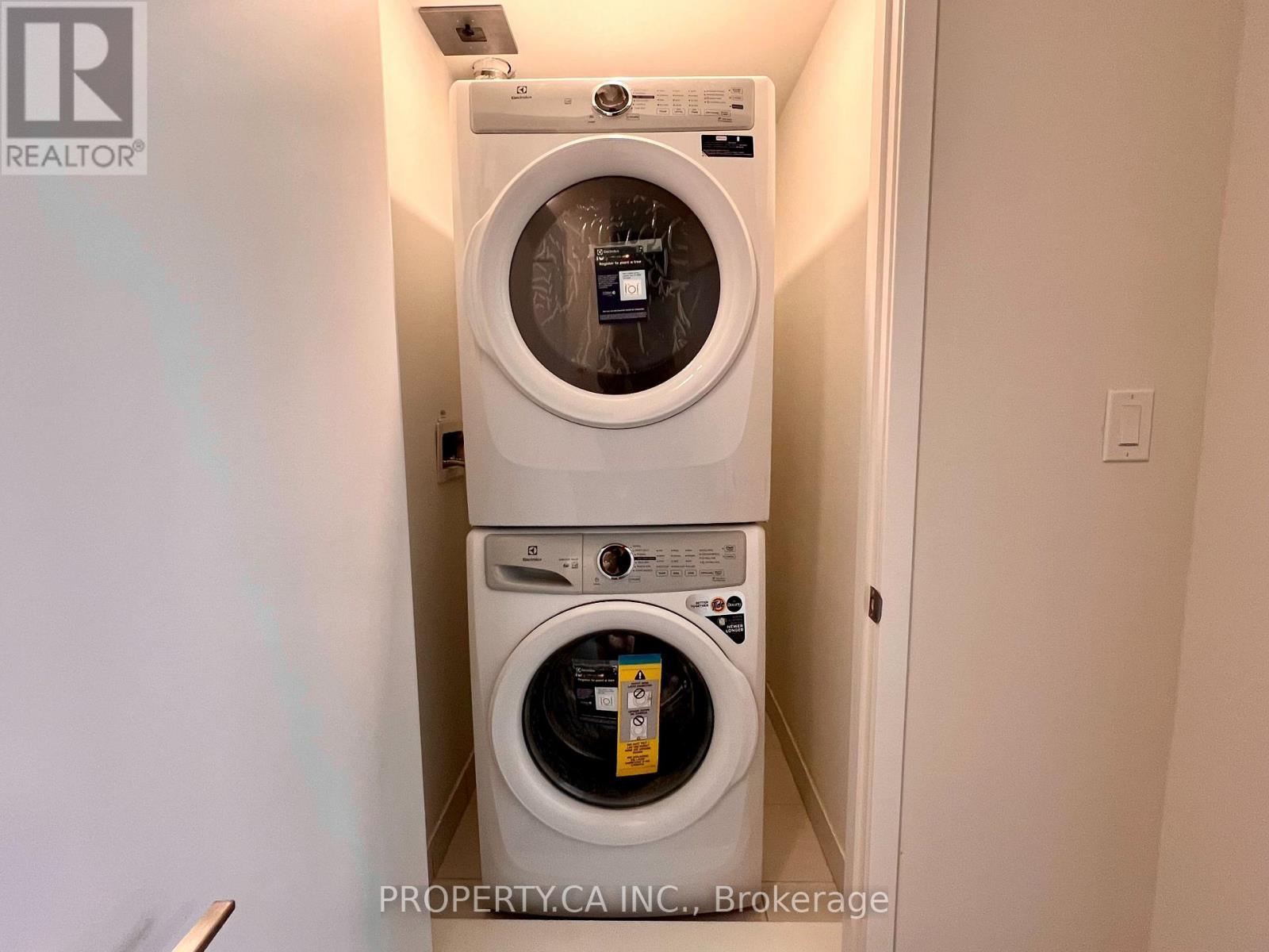 146 - 31 Almond Blossom Mews, Vaughan, Ontario  L4K 0N7 - Photo 8 - N12943682