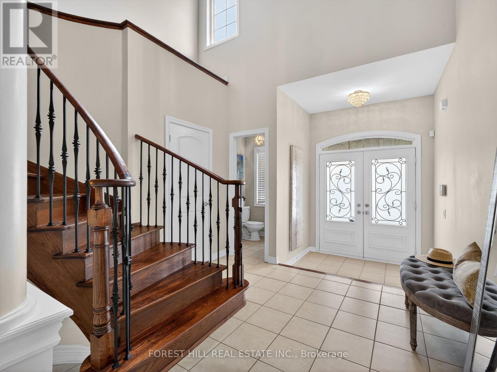 22 Mccombe Lane, Vaughan, Ontario  L6A 4G2 - Photo 2 - N12943750