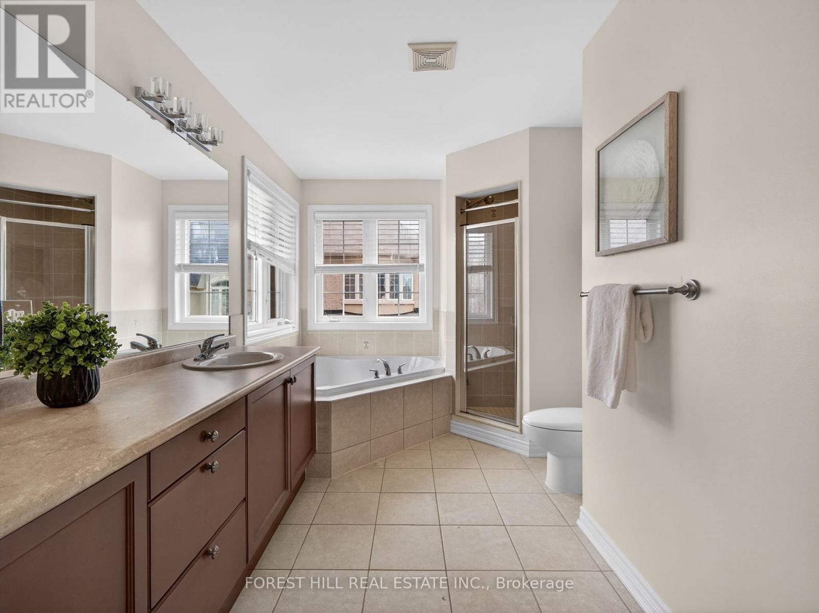 22 Mccombe Lane, Vaughan, Ontario  L6A 4G2 - Photo 23 - N12943750