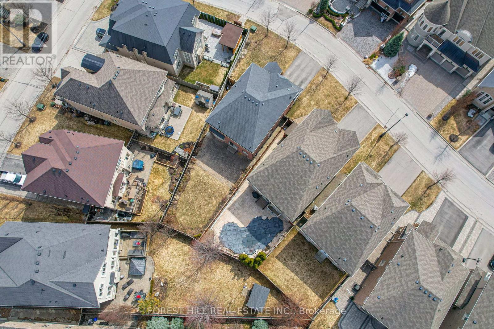 22 Mccombe Lane, Vaughan, Ontario  L6A 4G2 - Photo 48 - N12943750