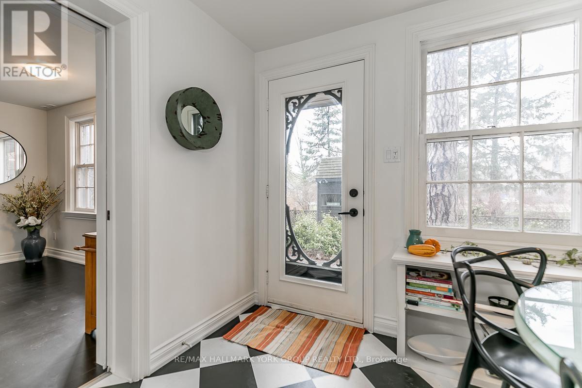 78 Wells Street, Aurora, Ontario  L4G 1S9 - Photo 10 - N12943768