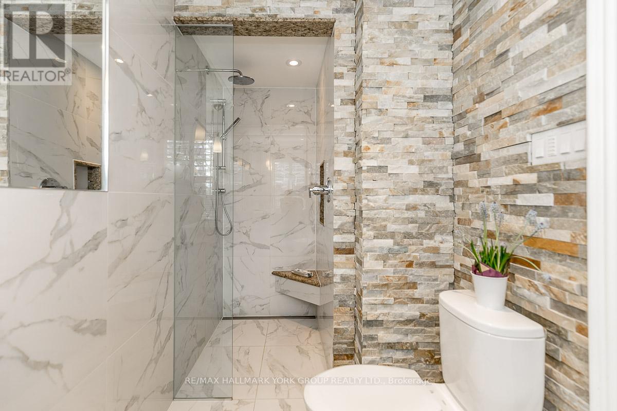 78 Wells Street, Aurora, Ontario  L4G 1S9 - Photo 32 - N12943768