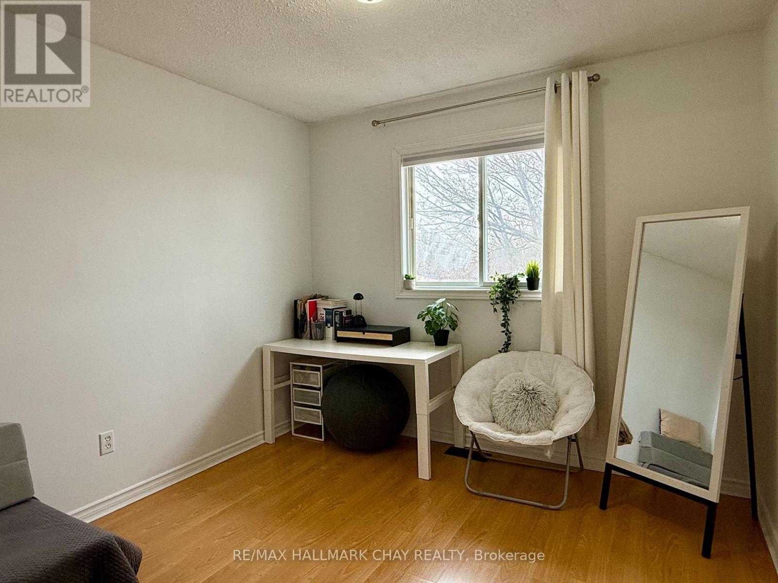 60 Osborn Street, Essa, Ontario  L0M 1B0 - Photo 12 - N12943810