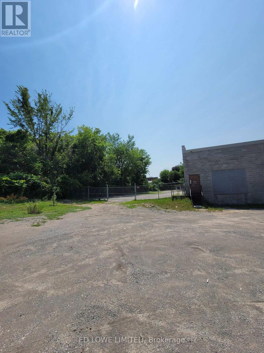 C - 201 BAY STREET, Midland, Ontario