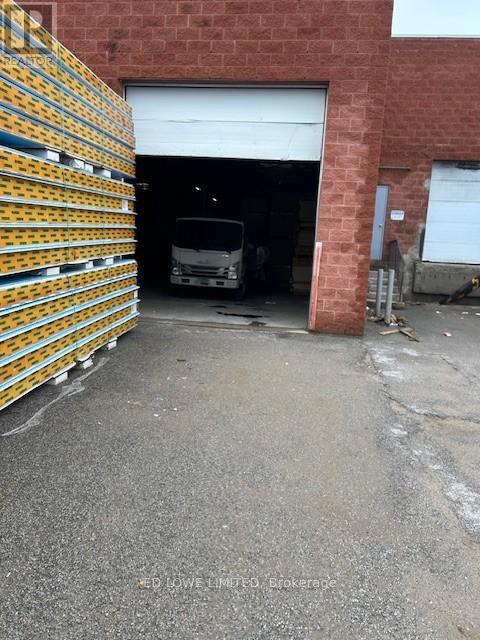 9 & 10 - 112 Saunders Road, Barrie, Ontario  L4N 9A8 - Photo 3 - S12943424