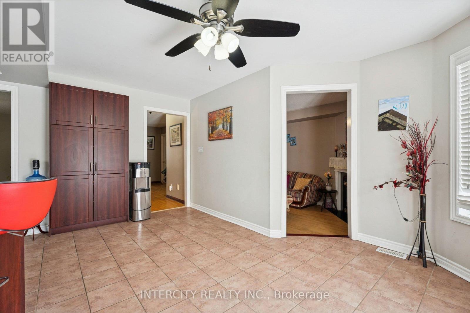 25 Meyer Avenue, Barrie (East Bayfield), Ontario  L4M 6Y1 - Photo 17 - S12943604