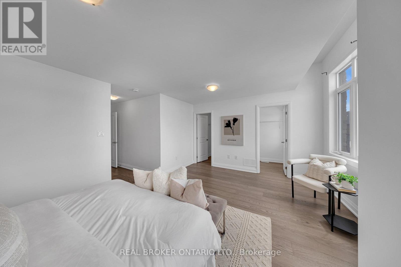 48 Barnyard Trail, Barrie, Ontario  L9J 0C2 - Photo 29 - S12943690