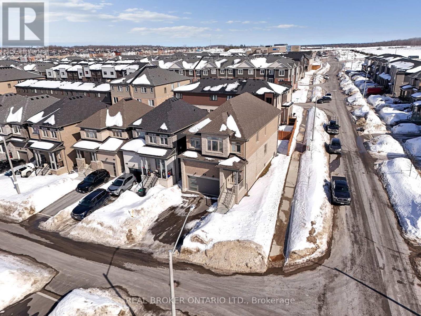 48 Barnyard Trail, Barrie, Ontario  L9J 0C2 - Photo 43 - S12943690