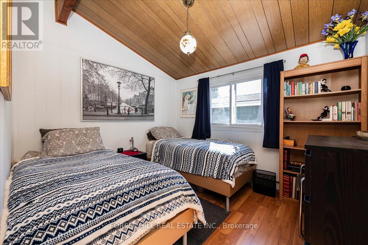 67 Lake Avenue, Ramara, Ontario  L0K 1B0 - Photo 14 - S12943730