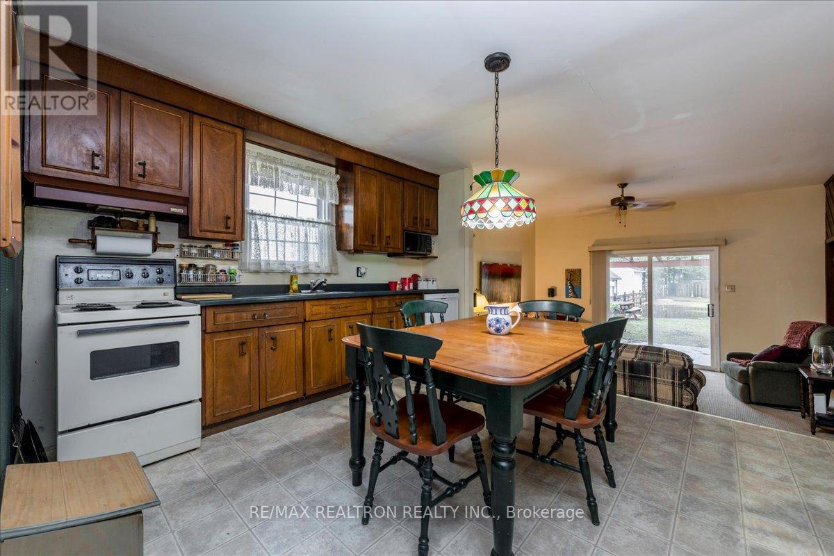 108 Eighth Street, Collingwood, Ontario  L9Y 2C5 - Photo 7 - S12943732