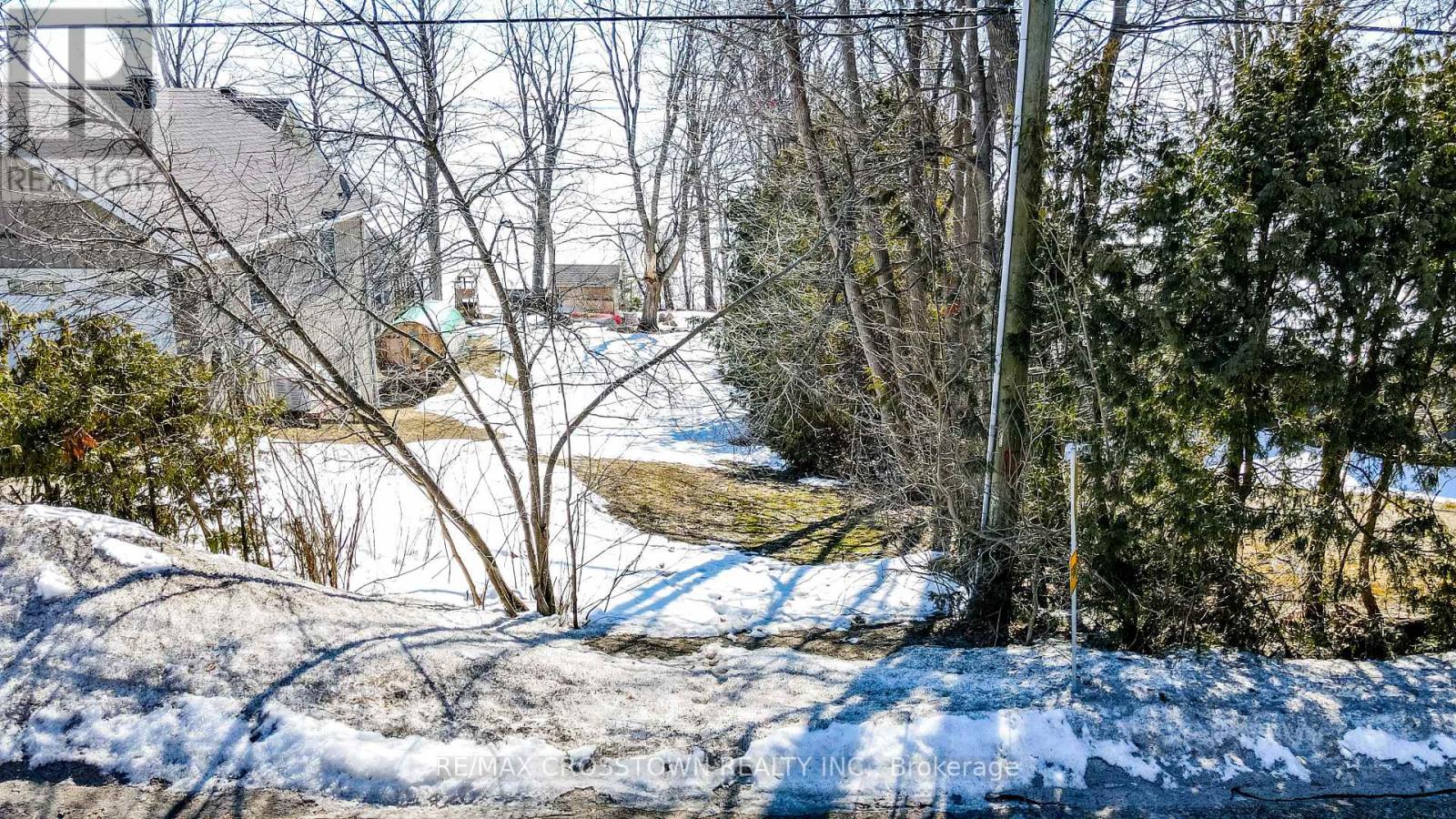 961 Woodland Drive, Oro-Medonte, Ontario  L3V 6H1 - Photo 2 - S12943792